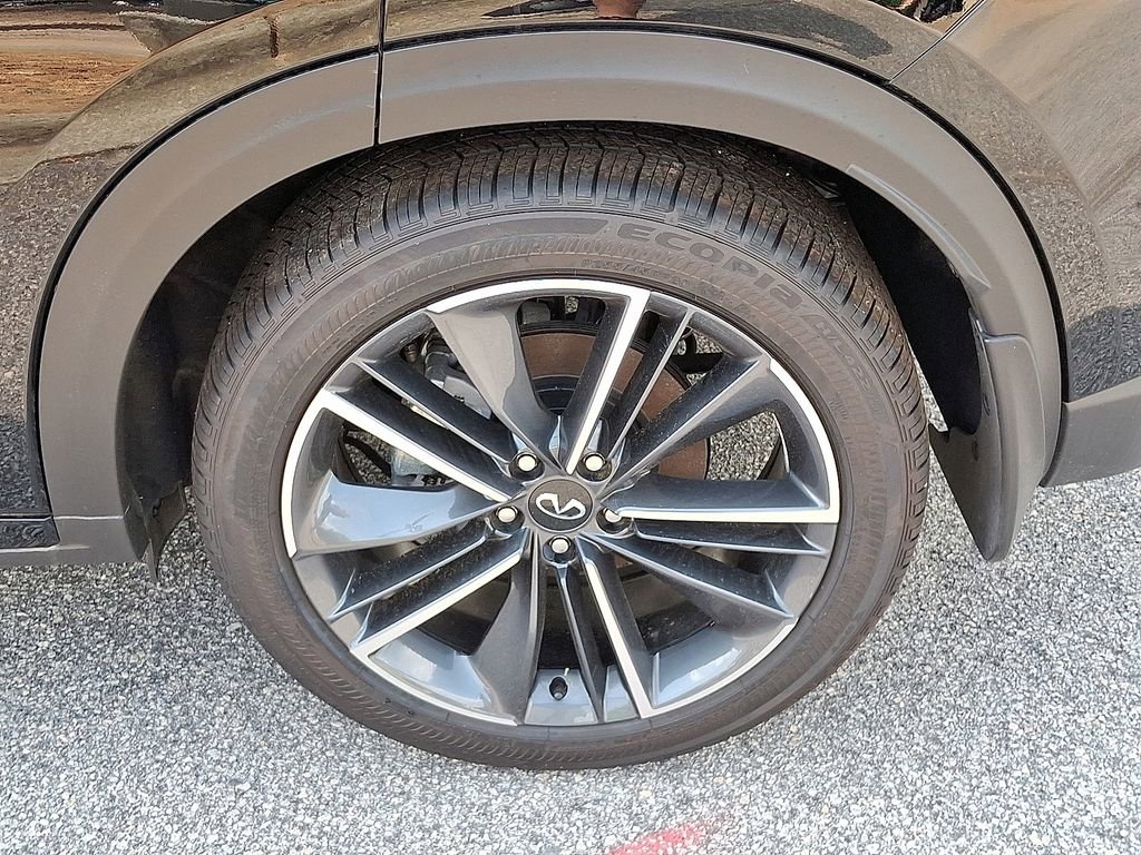 New 2025 INFINITI QX55 Essential image 5