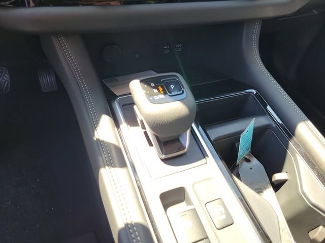New 2026 Nissan Pathfinder Platinum AWD/4WD image 22