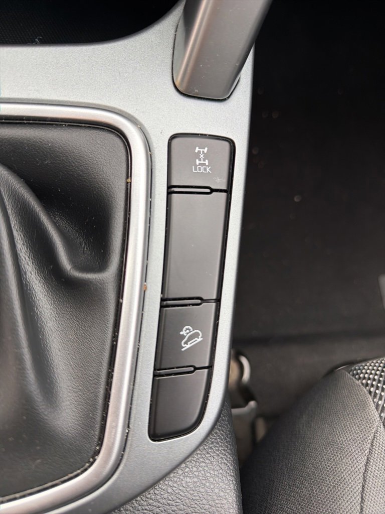 Used 2024 Kia Seltos LX image 17