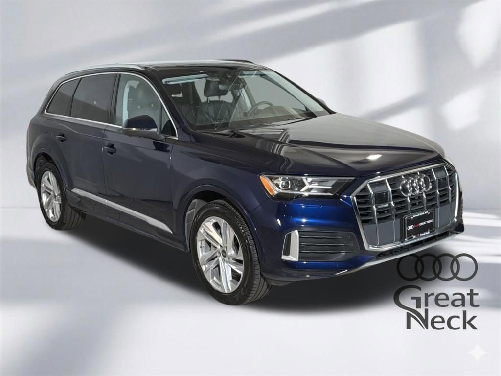 Used 2023 Audi Q7 2.0T Premium w/ Convenience Package image 11