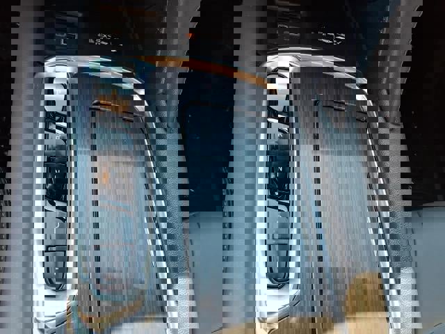 Used 2024 Buick Enclave Premium image 15