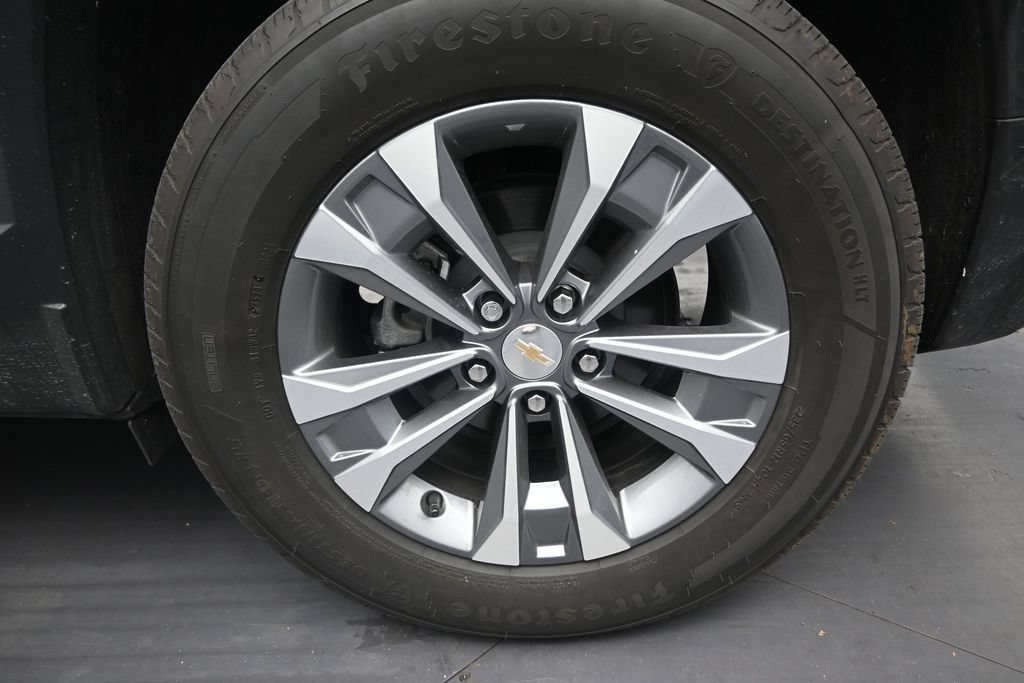 Used 2025 Chevrolet Equinox LT w/ Safety and Technology Package FWD image 10