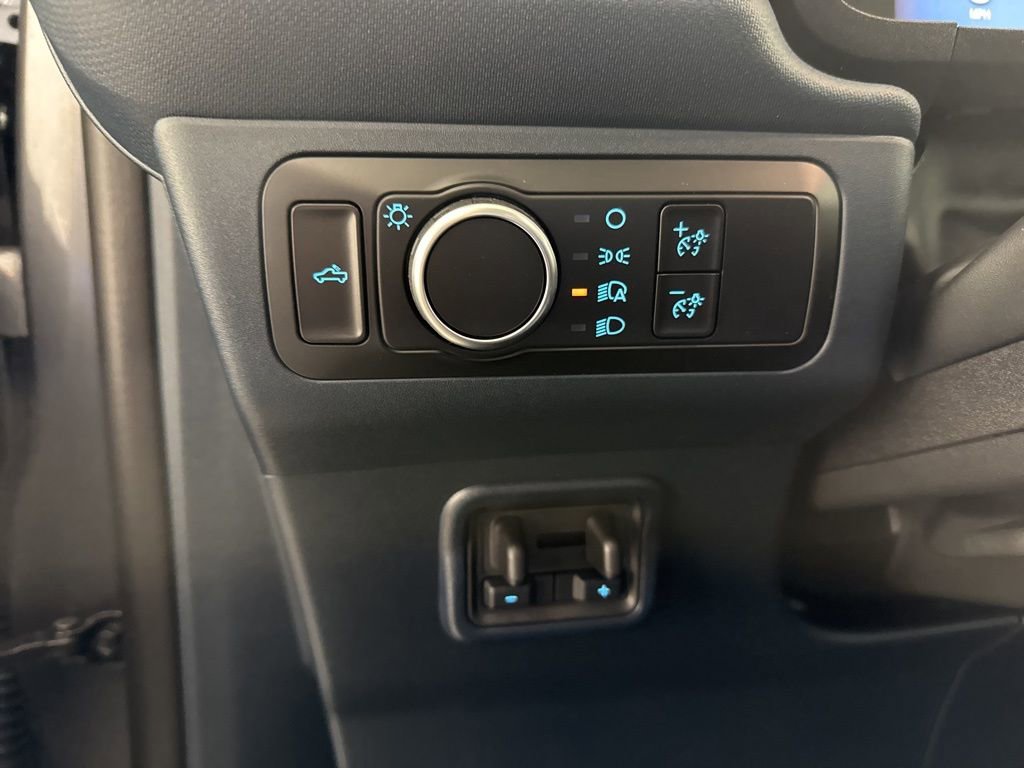 New 2025 Ford Maverick Lariat w/ Black Appearance Package image 22