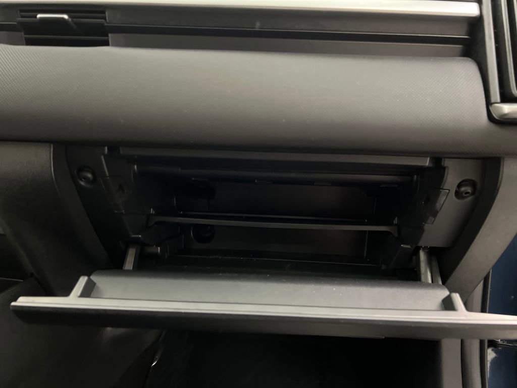 Used 2025 MAZDA CX-50 AWD 2.5 S w/ Premium Package image 26