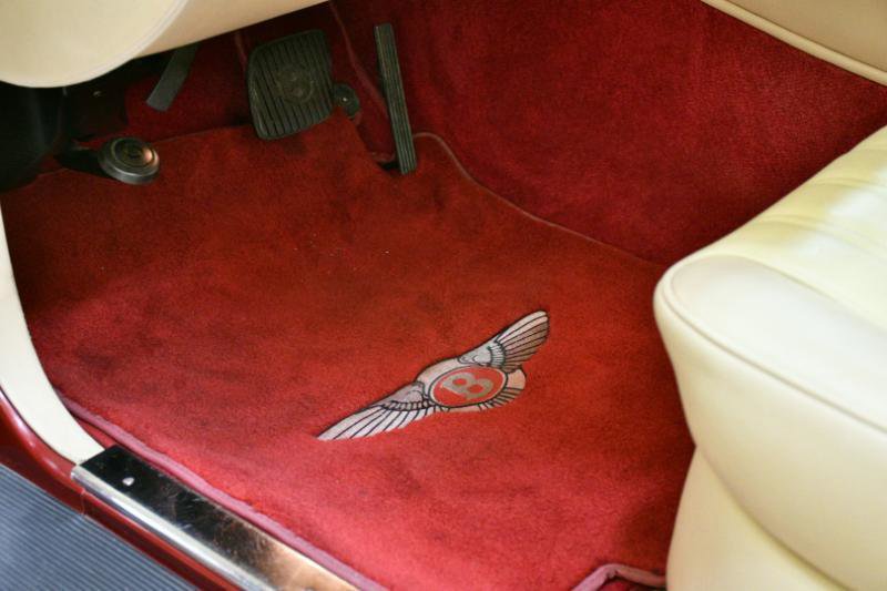 Used 1998 Bentley Brooklands Long Wheelbase RWD image 40