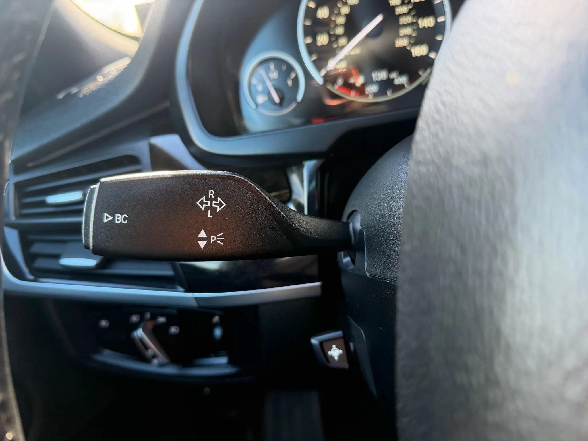 Used 2017 BMW X5 xDrive40e image 16