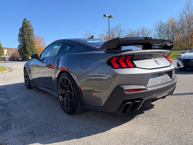 Used 2026 Ford Mustang Dark Horse SC RWD image 3