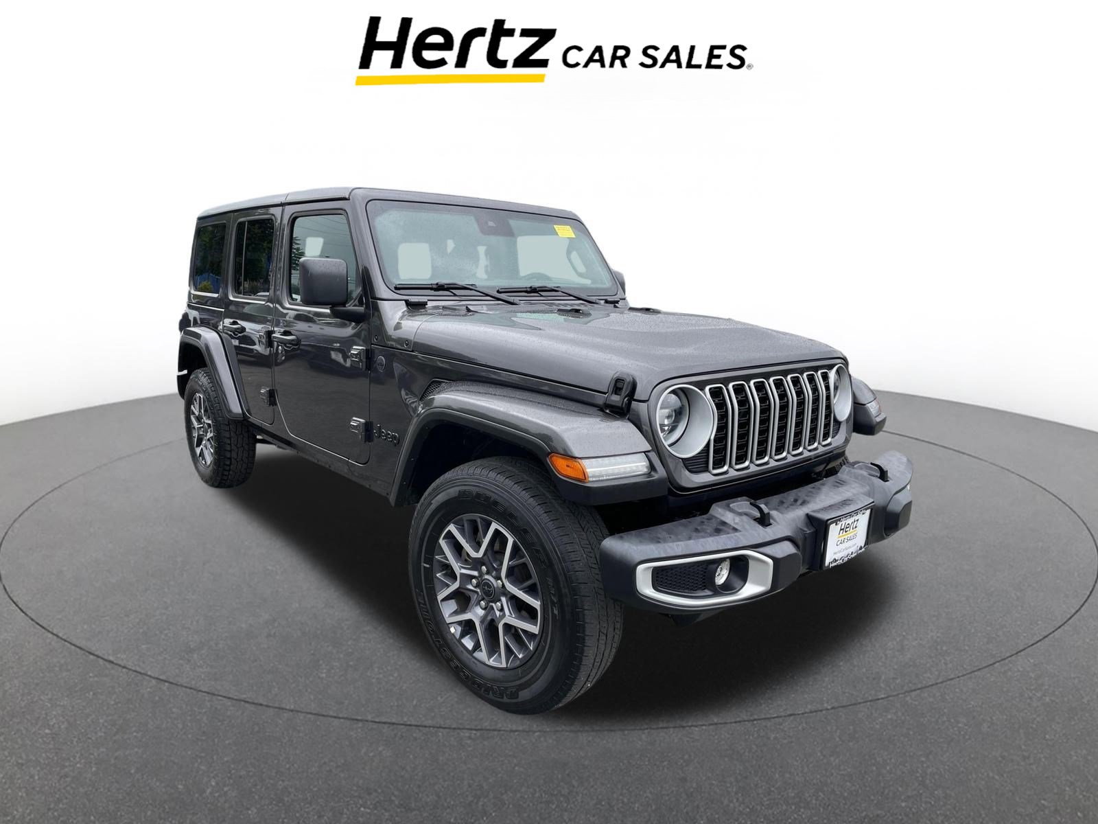 Used 2025 Jeep Wrangler Sahara image 1