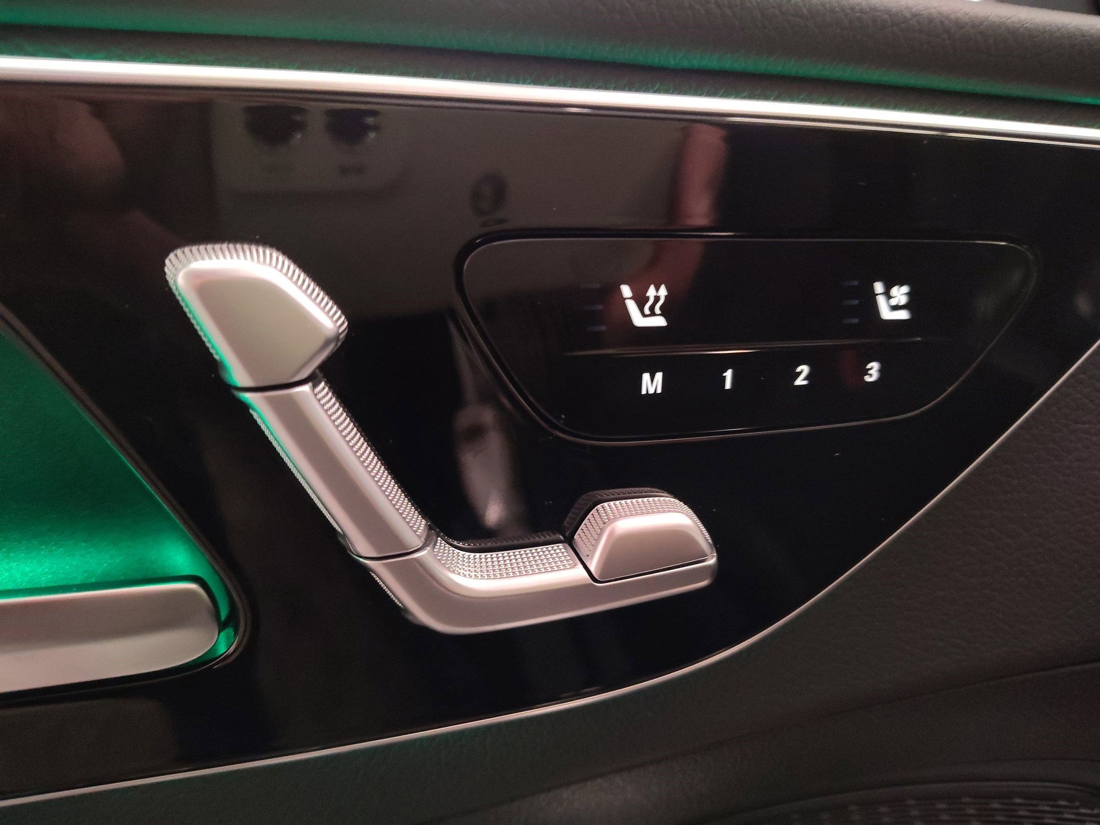 Used 2026 Mercedes-Benz C 300 Sedan image 16