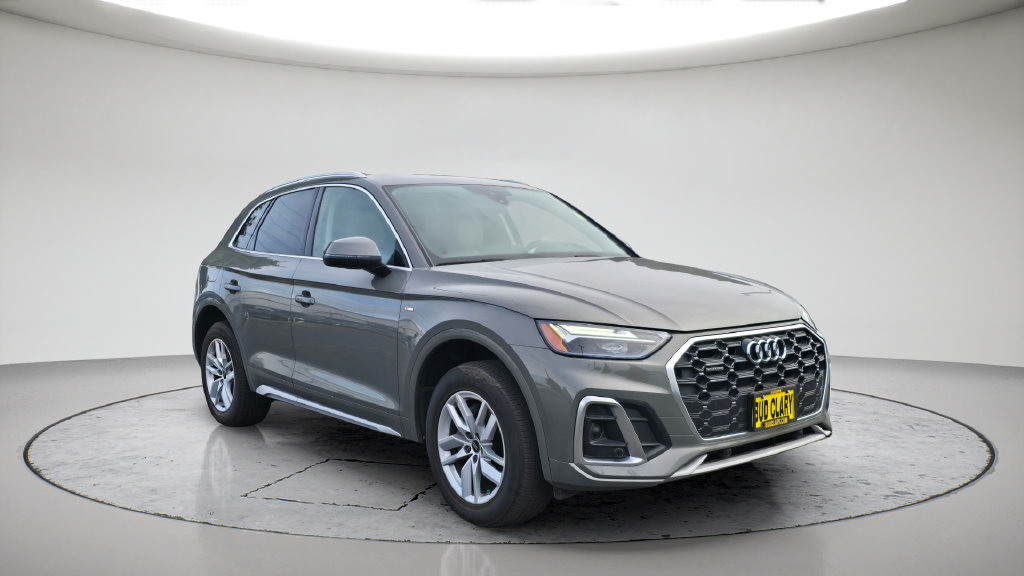 Used 2023 Audi Q5 2.0T Premium AWD/4WD image 3