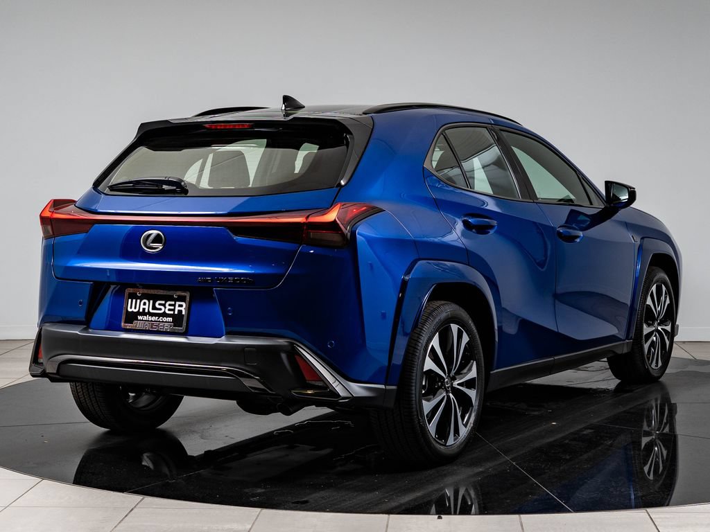 New 2026 Lexus UX 300h AWD image 10