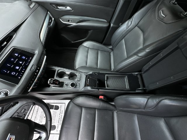 Certified 2023 Cadillac XT4 Premium Luxury w/ Technology Package FWD image 27