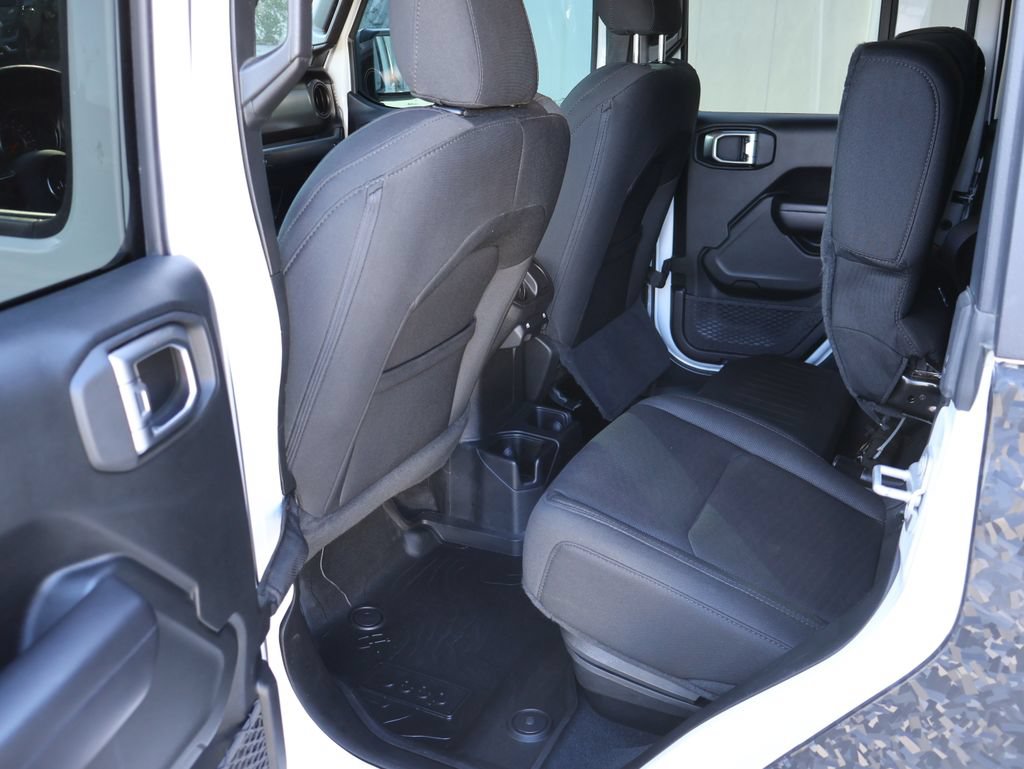 Used 2020 Jeep Gladiator Sport w/ Quick Order Package 24S AWD/4WD image 13