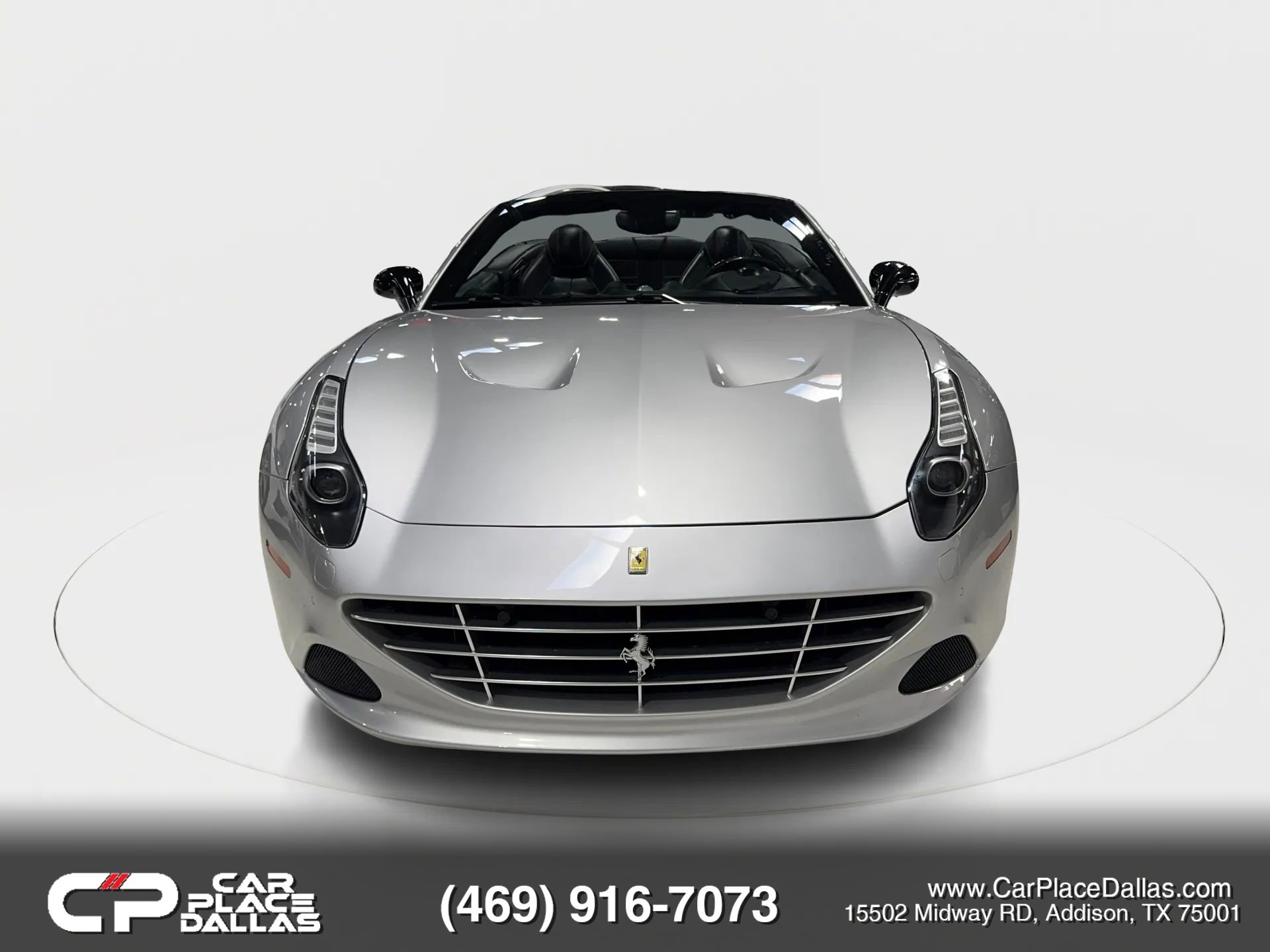 Used 2016 Ferrari California T image 5