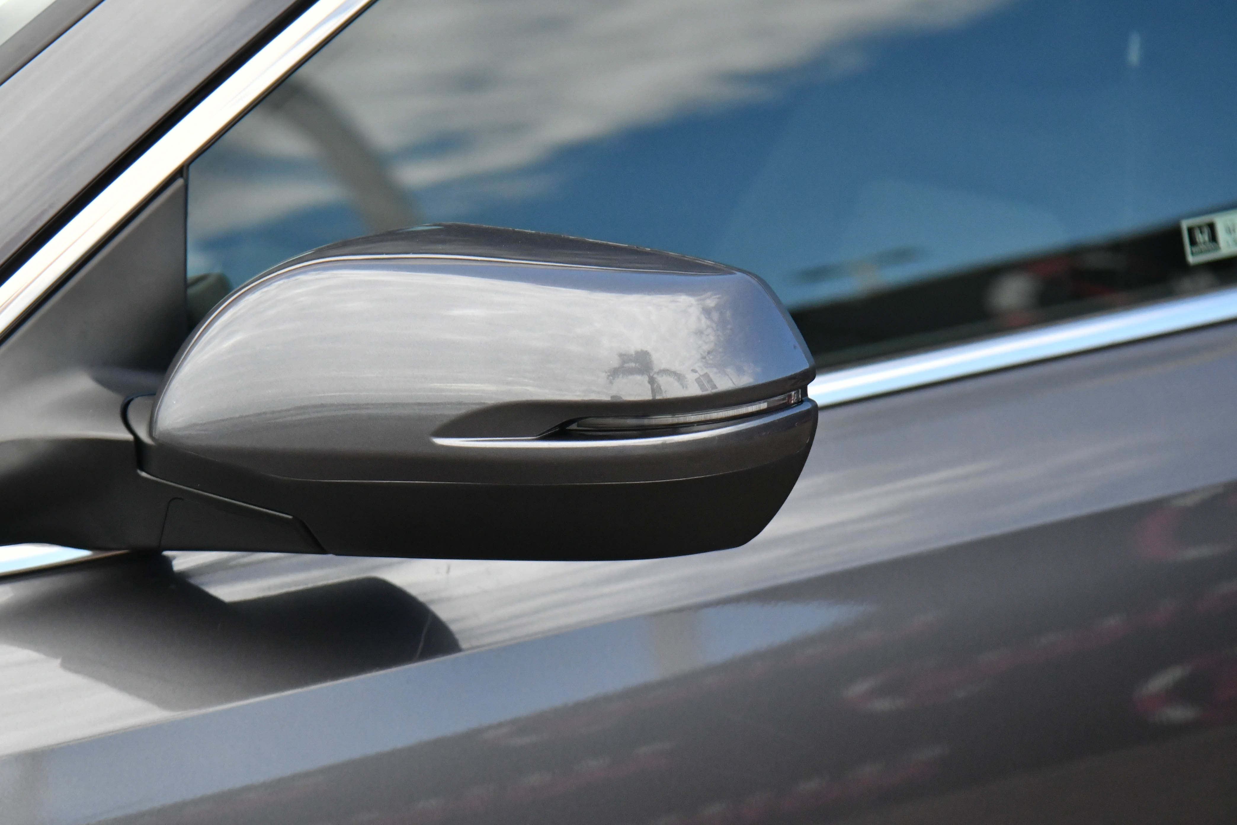 Used 2021 Honda CR-V EX image 13