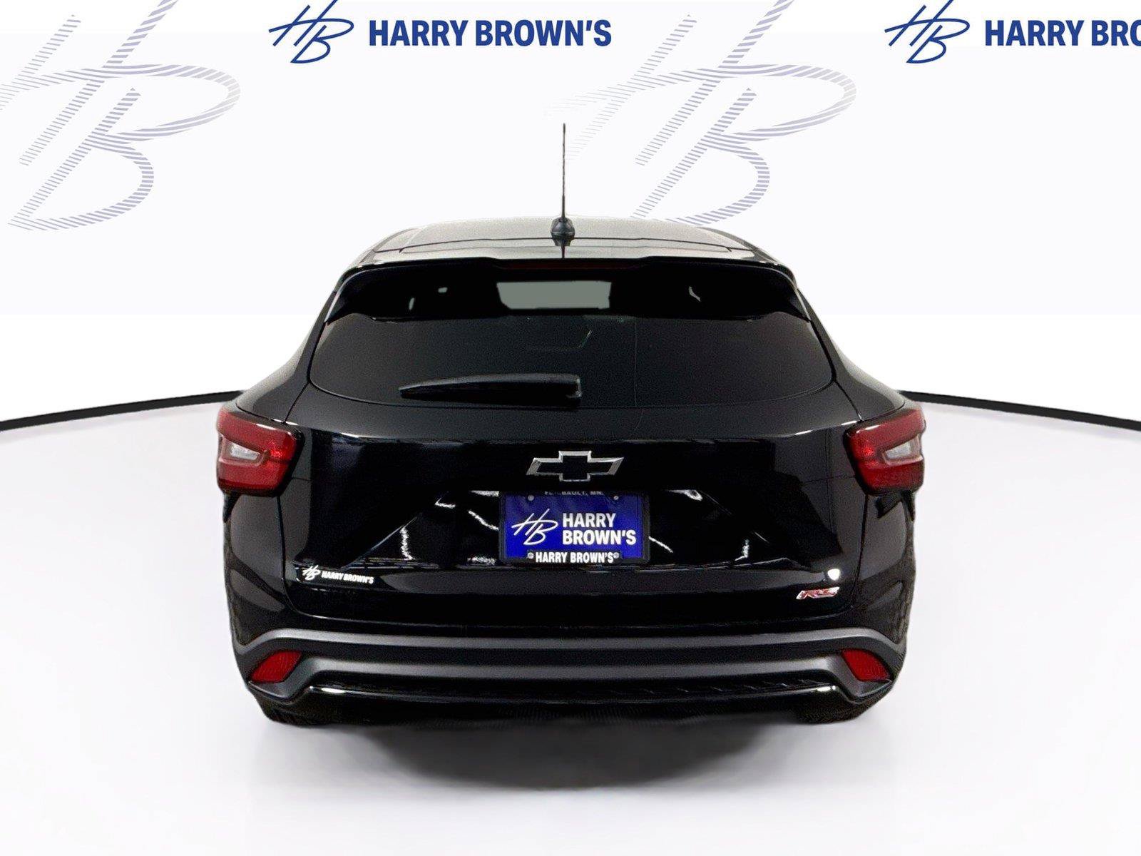 Used 2024 Chevrolet Trax RS w/ Driver Confidence Package FWD image 28