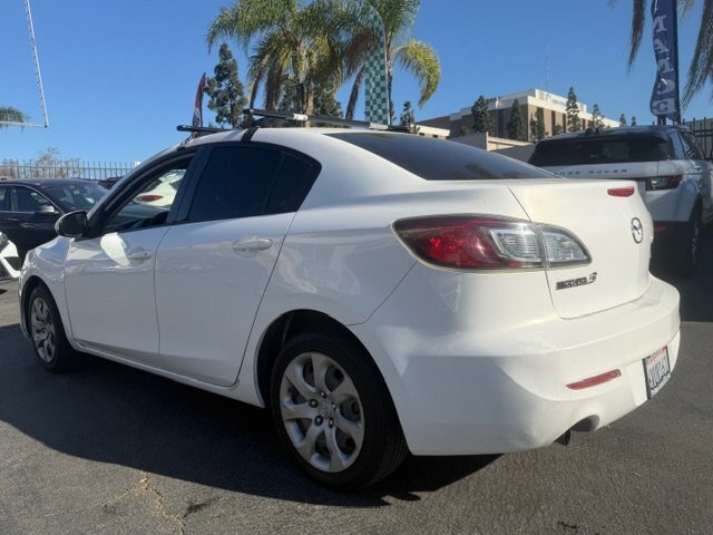 Used 2013 MAZDA MAZDA3 i Sport FWD image 4