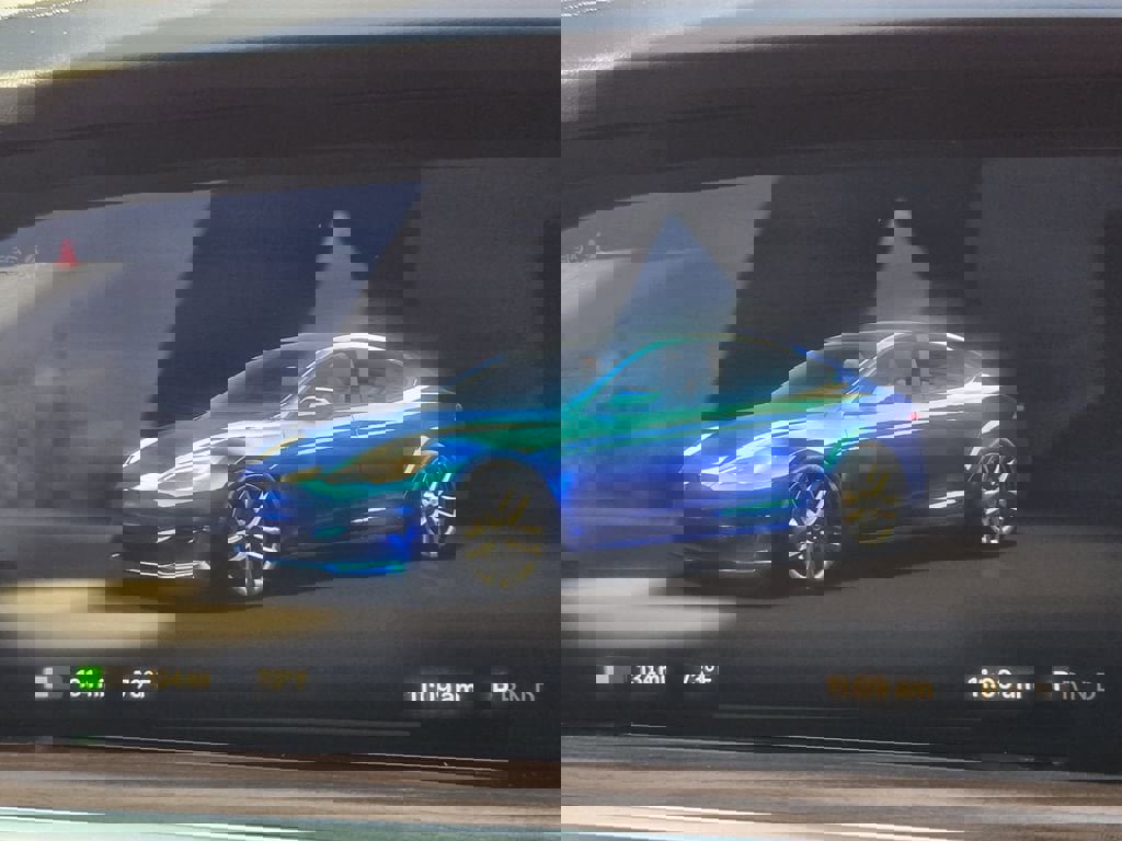 Used 2022 Tesla Model S image 11