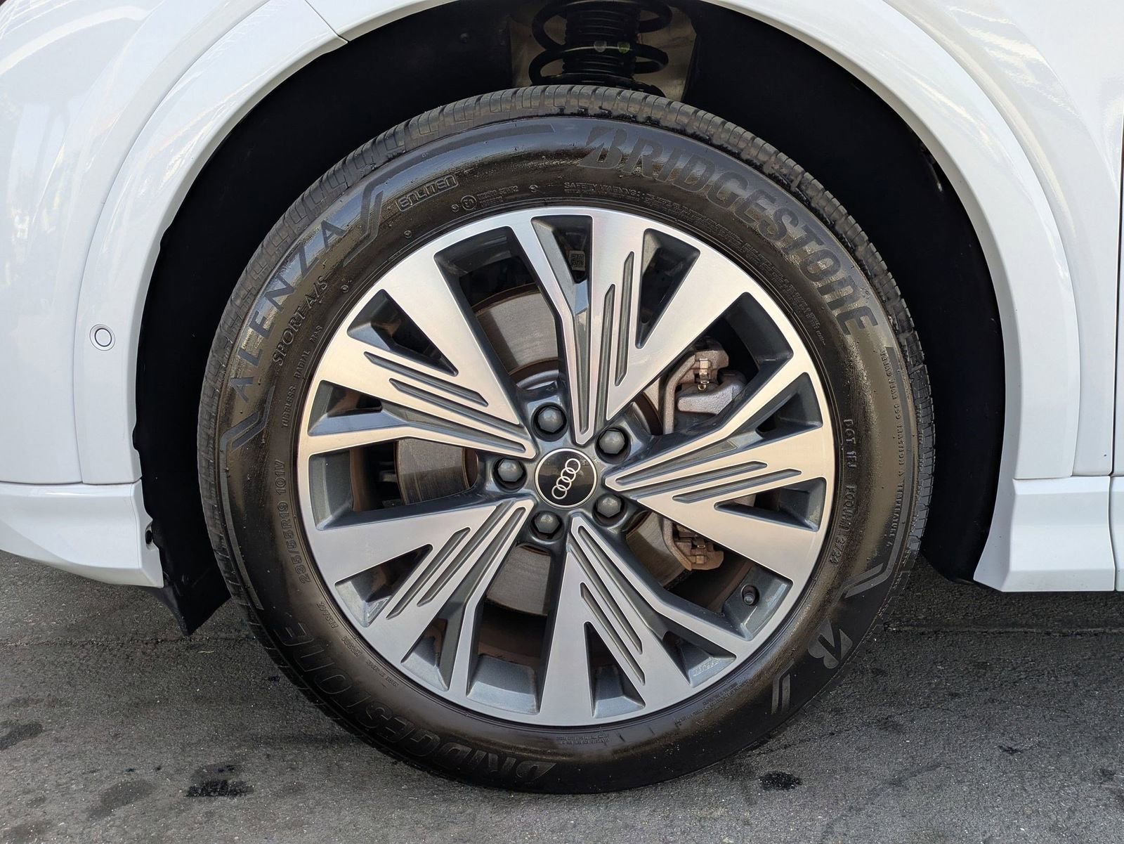 Used 2023 Audi Q4 e-tron Premium Plus w/ Premium Plus image 26