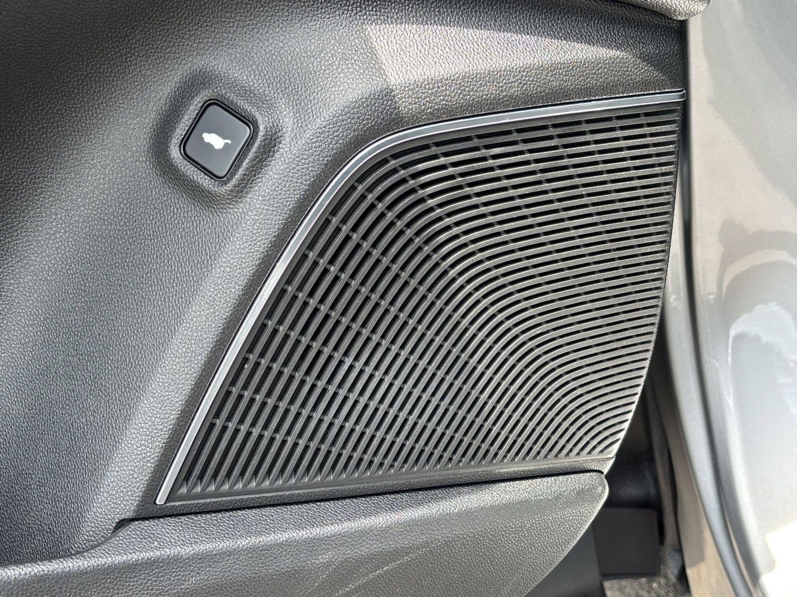 Used 2024 Acura MDX SH-AWD image 21