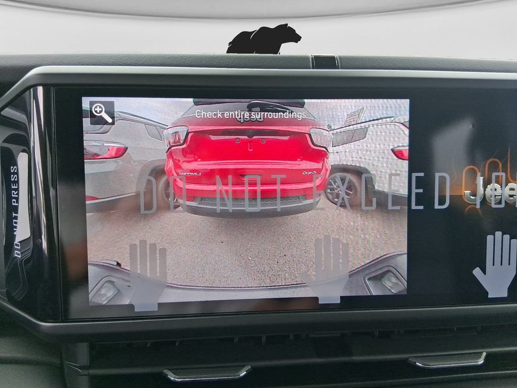New 2026 Jeep Gladiator Willys AWD/4WD image 18