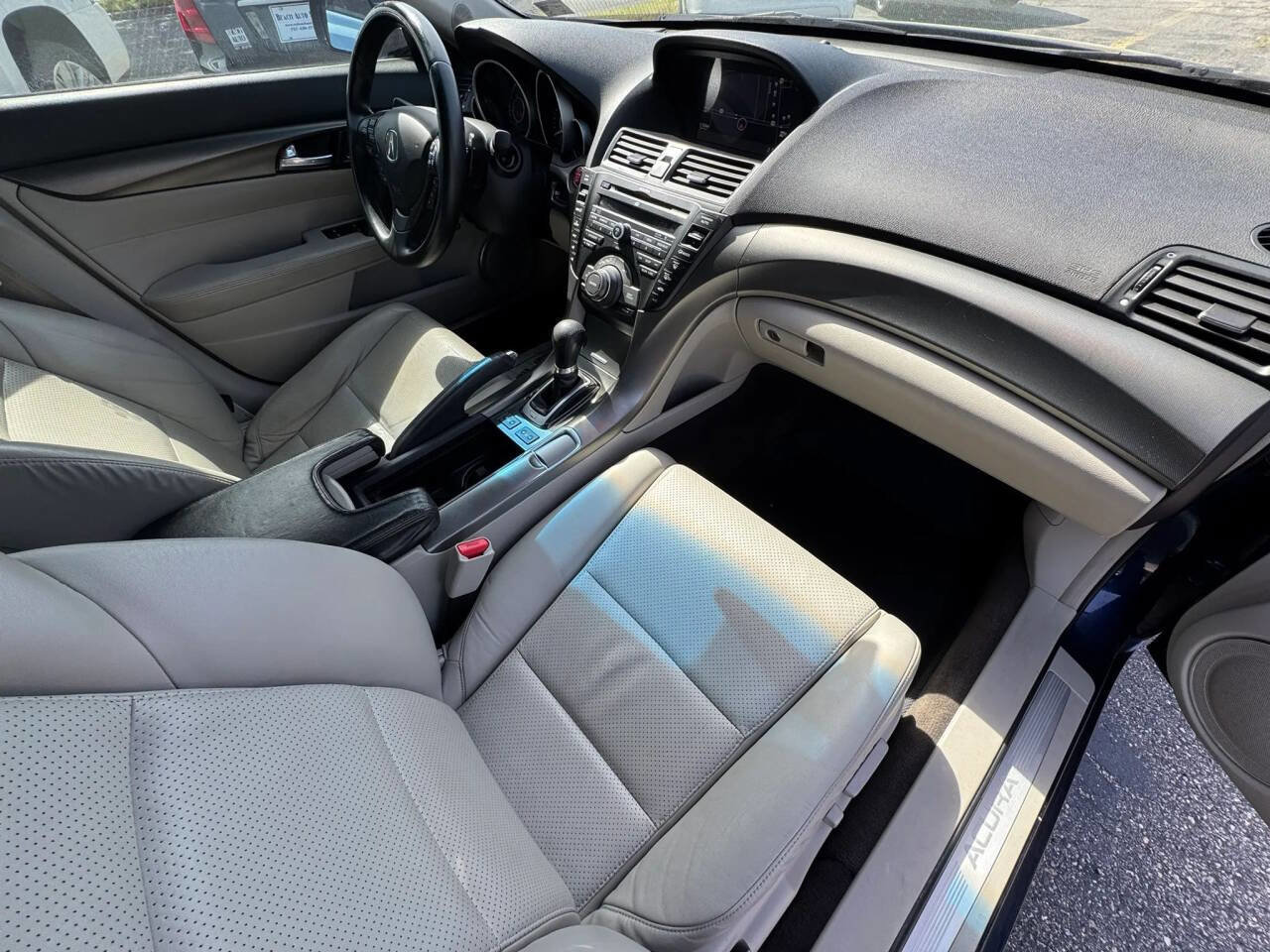 Used 2013 Acura TL w/ Technology Package FWD image 17