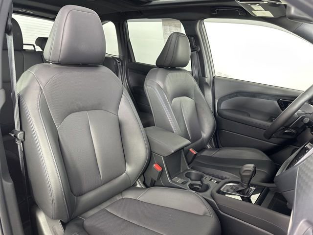 Used 2025 Subaru Forester Limited image 26