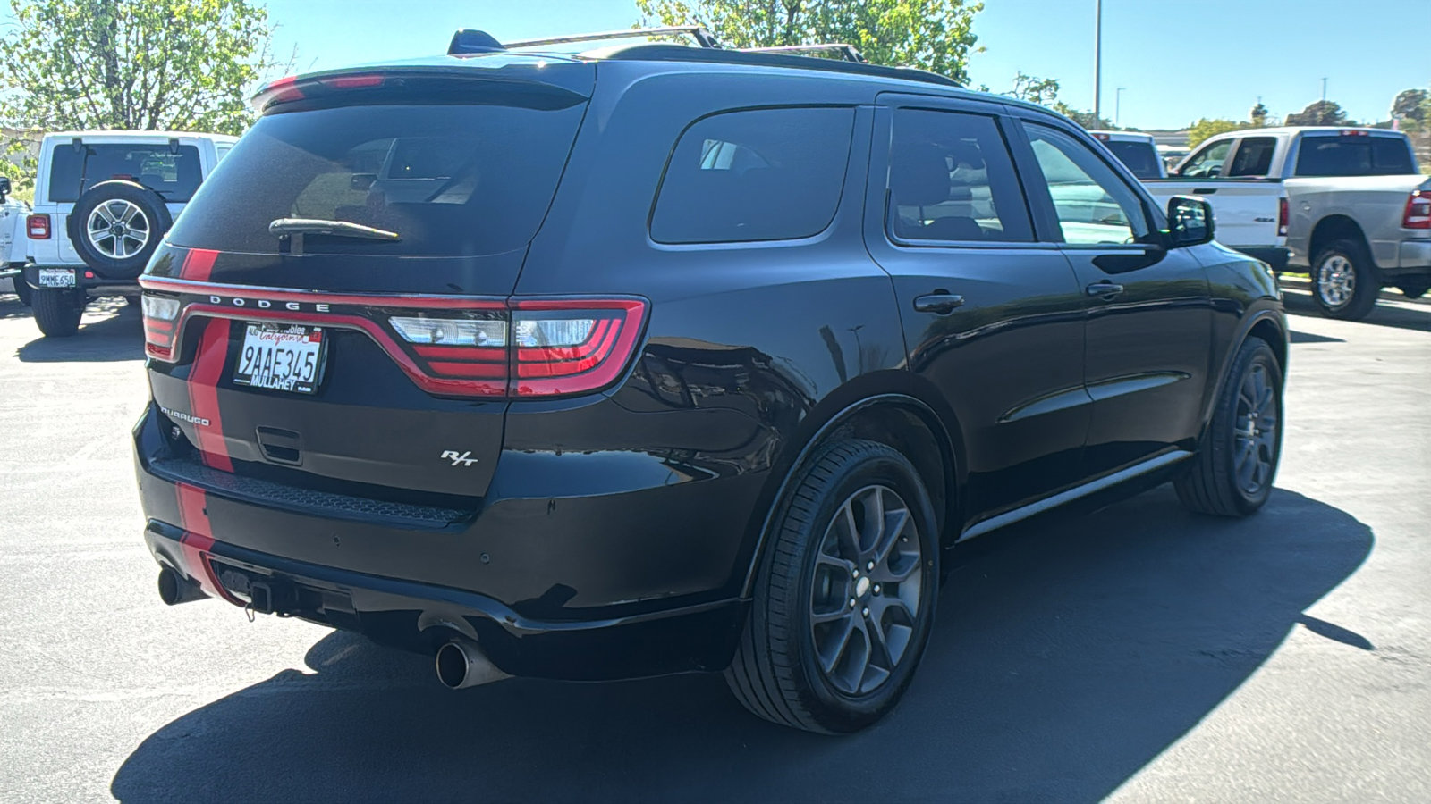 Used 2018 Dodge Durango R/T w/ Technology Group image 3