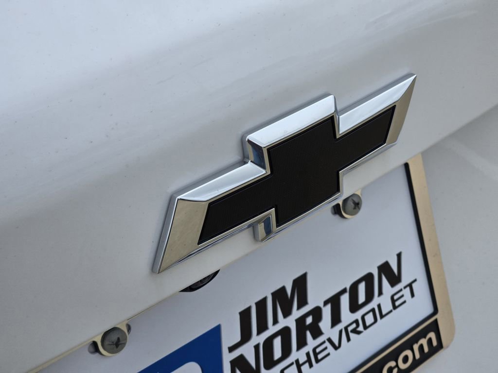 New 2026 Chevrolet Equinox LT w/ Midnight Edition image 7