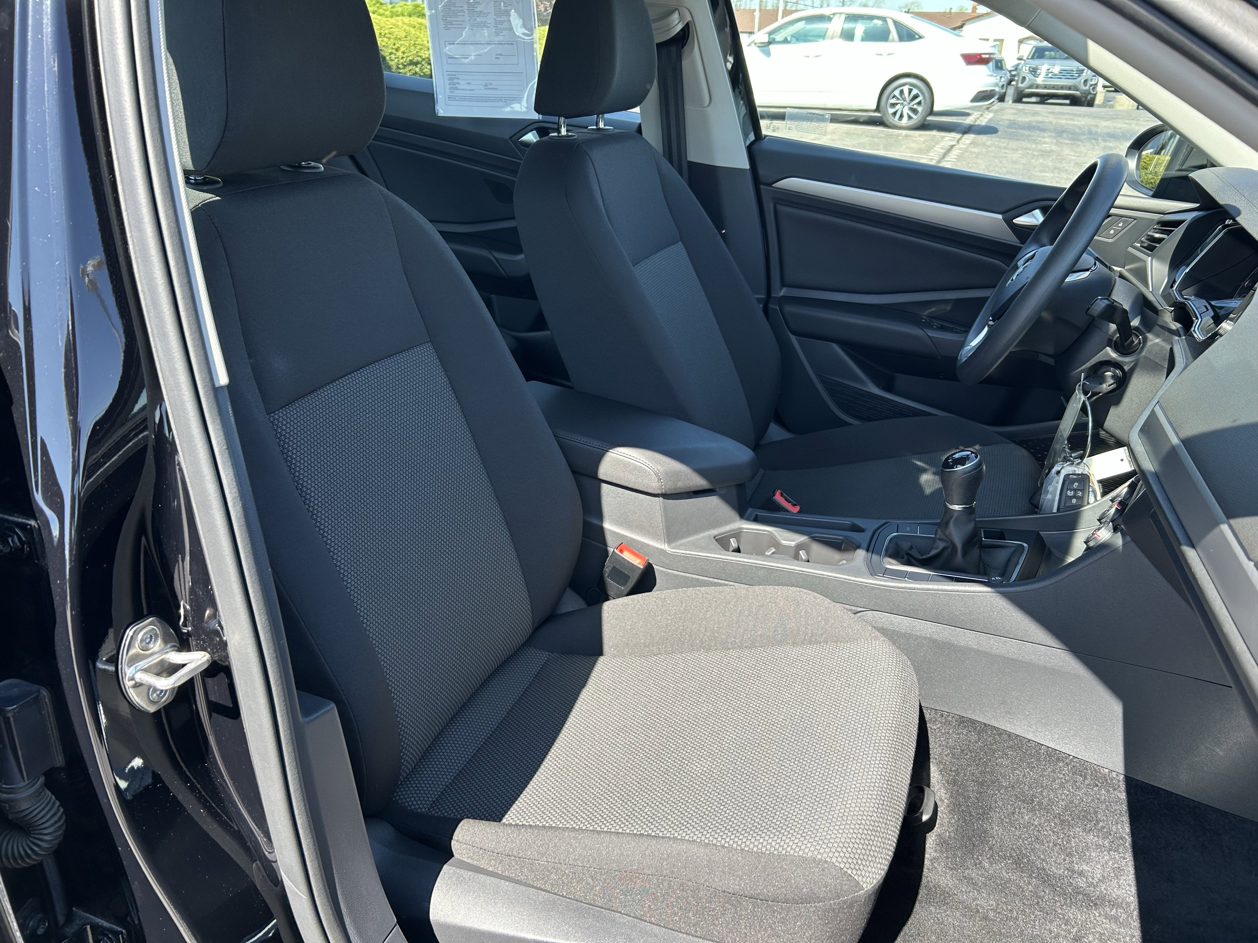 Used 2019 Volkswagen Jetta S image 23