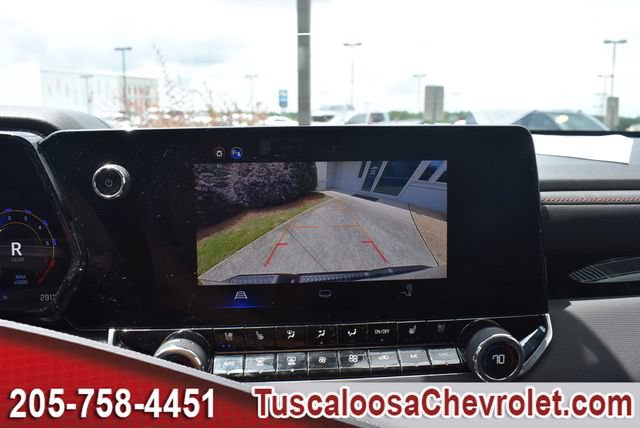 Used 2024 Chevrolet Colorado Z71 w/ Z71 Convenience Package 2 AWD/4WD image 32