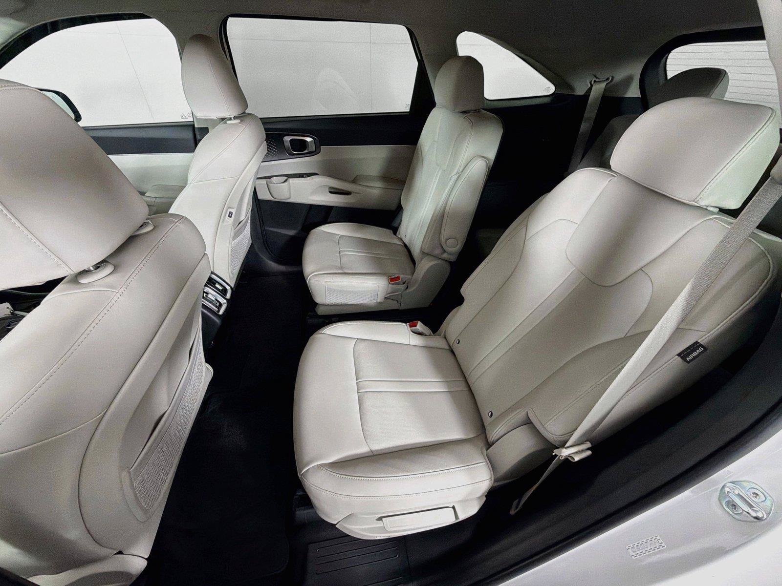 Used 2025 Kia Sorento EX AWD/4WD image 26