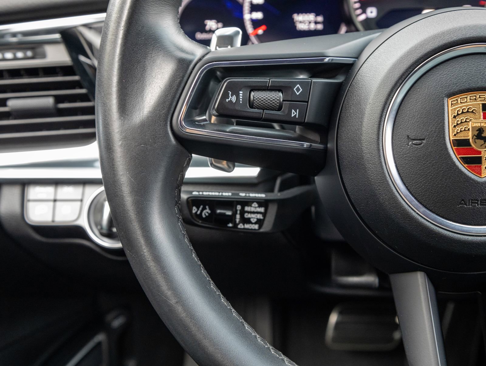 Certified 2023 Porsche Panamera 4S image 15