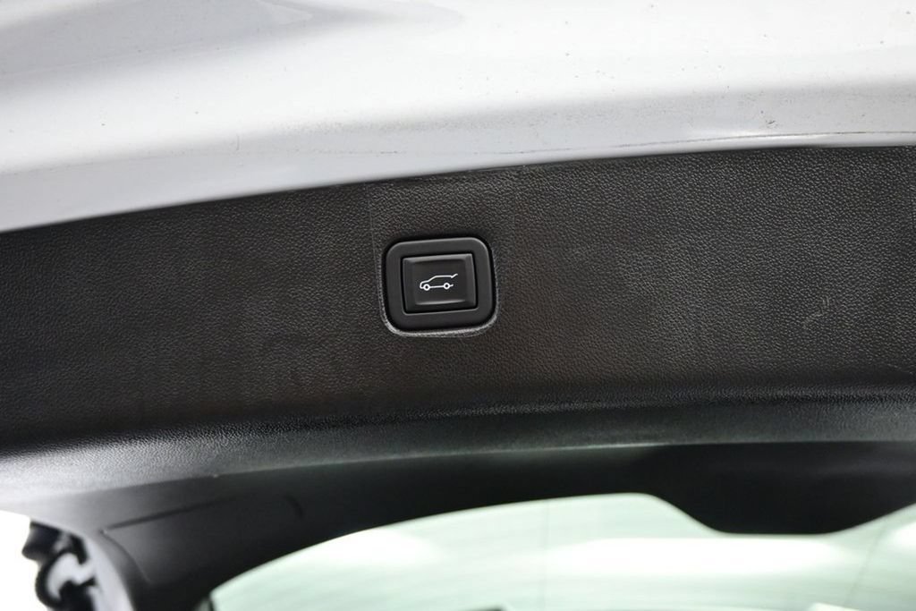 New 2025 Chevrolet Blazer LT w/ Convenience Package FWD image 39