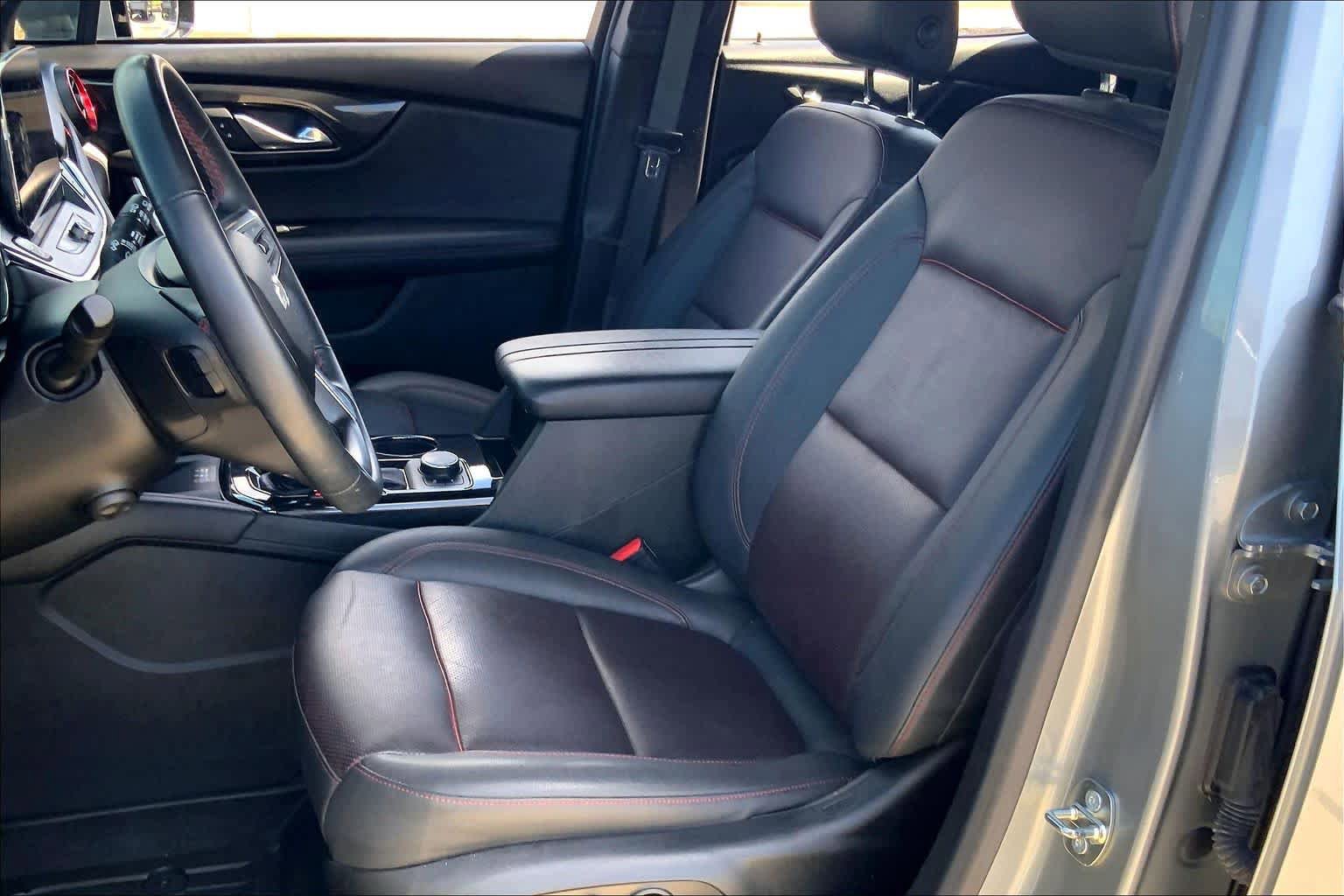 Used 2023 Chevrolet Blazer RS w/ Driver Confidence II Package FWD image 8