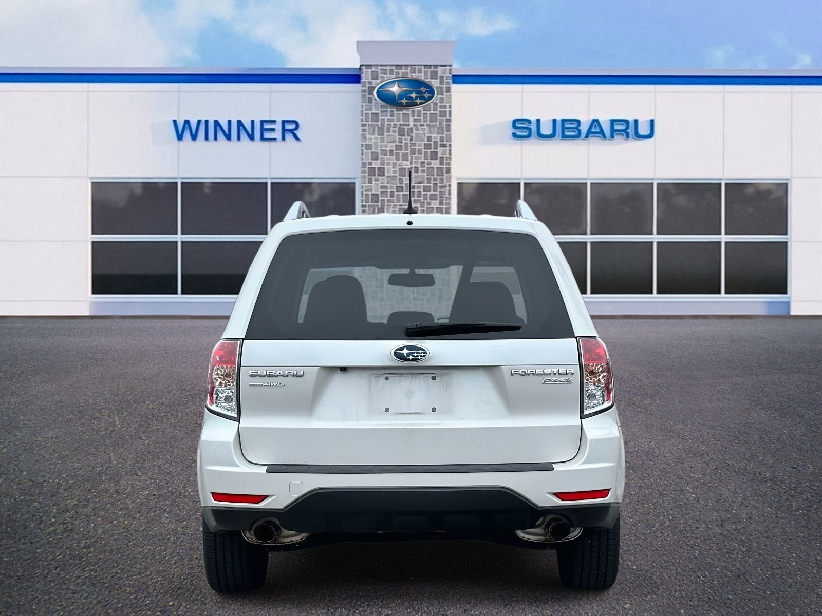 Used 2012 Subaru Forester 2.5X Touring image 3