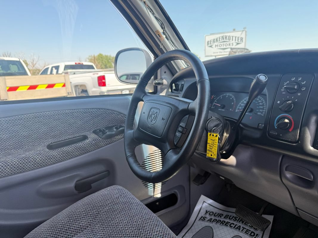 Used 2001 Dodge Ram 1500 Truck 4x4 Quad Cab image 17