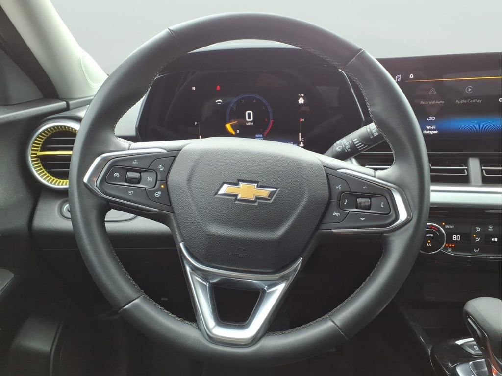 Used 2024 Chevrolet Trax LT w/ Driver Confidence Package image 20