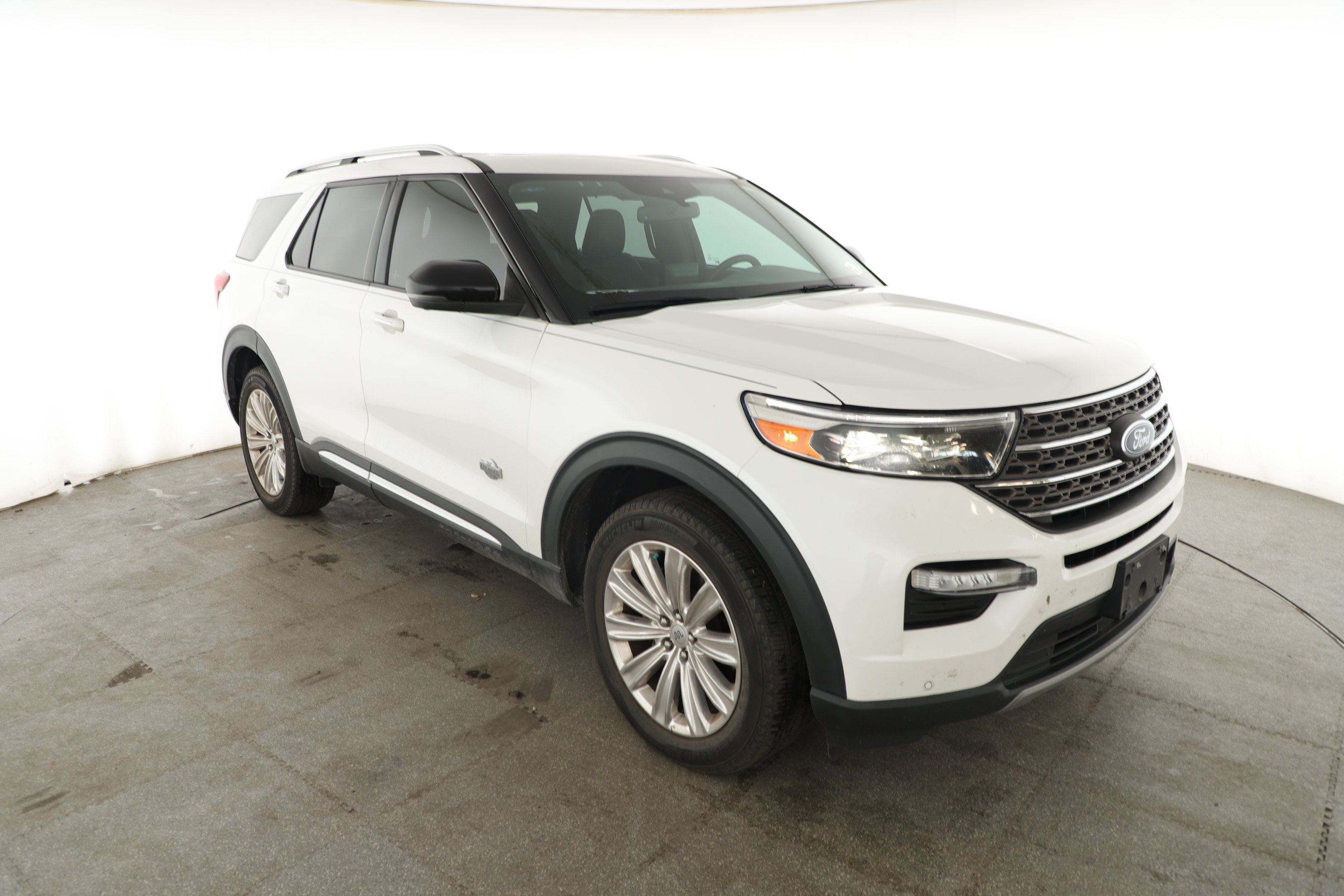 Used 2023 Ford Explorer King Ranch w/ Technology Package AWD/4WD image 6