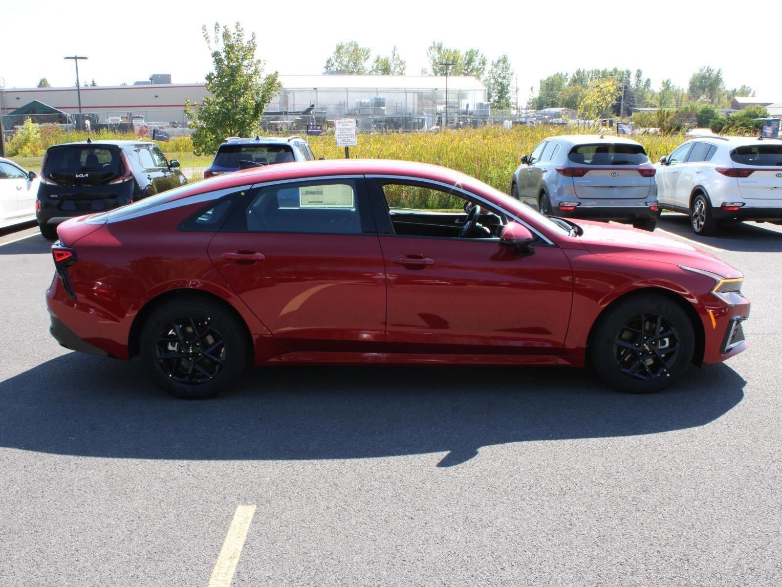 New 2025 Kia K5 LXS image 3