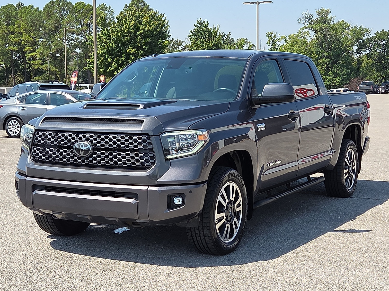 Used 2018 Toyota Tundra SR5 w/ TRD Sport Package AWD/4WD image 2