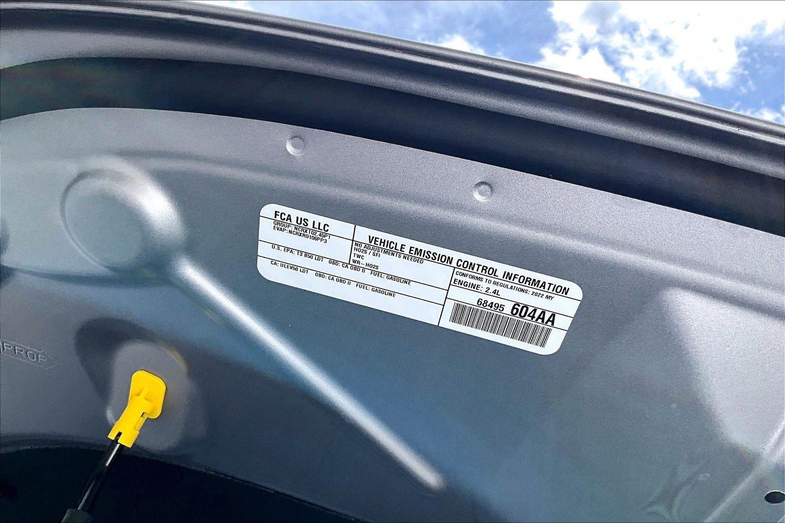 Certified 2022 Jeep Compass Latitude AWD/4WD image 34