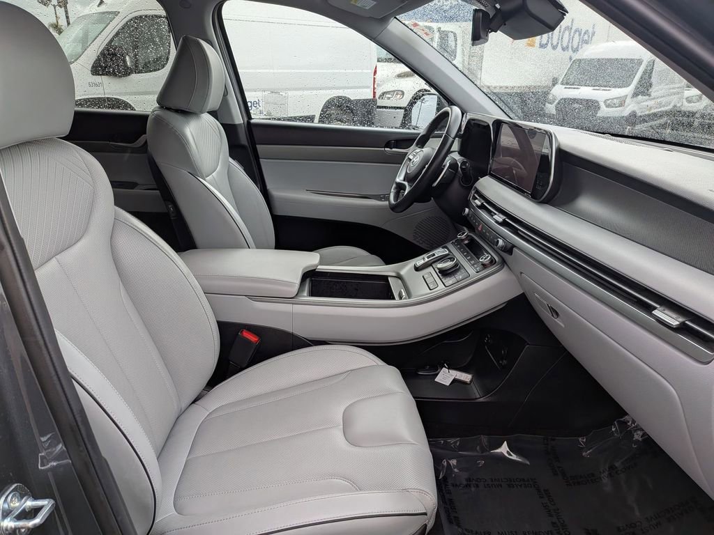 Used 2025 Hyundai Palisade SEL image 31