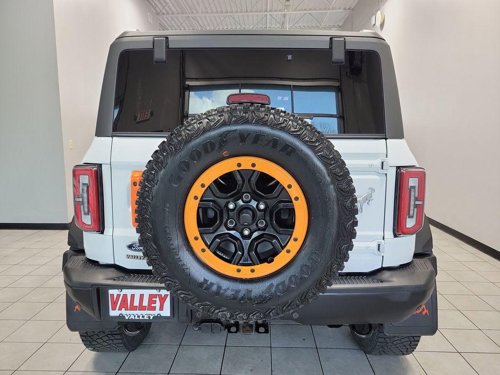 Used 2023 Ford Bronco Badlands AWD/4WD image 10