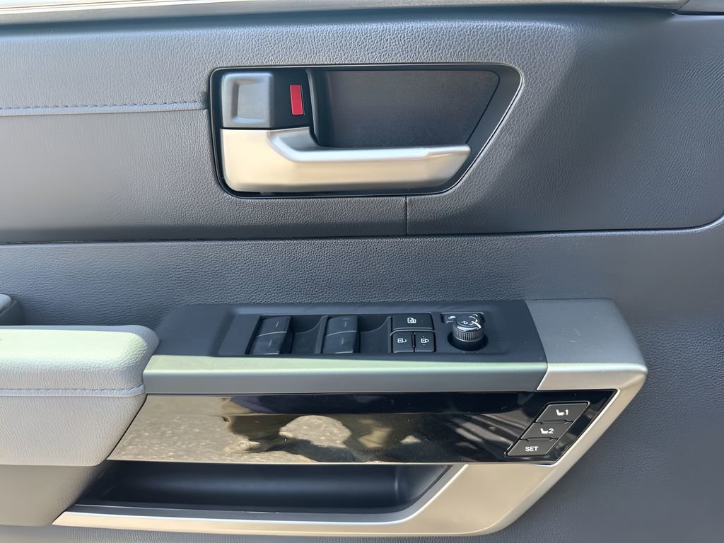 Used 2024 Toyota Tundra Limited image 27