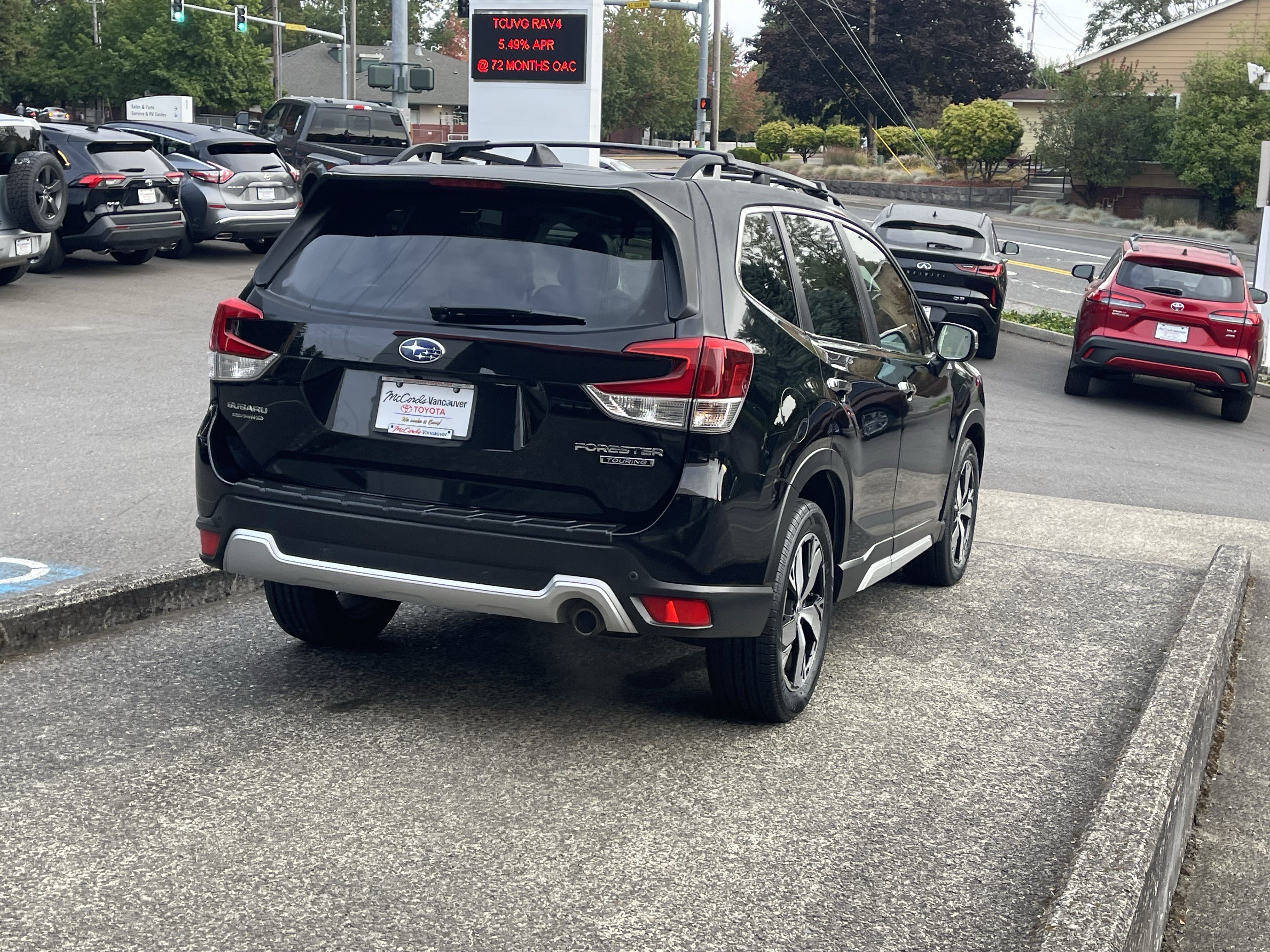 Used 2019 Subaru Forester Touring w/ Popular Package #3 AWD/4WD image 7
