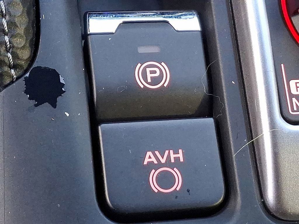 Used 2022 Subaru Forester Touring w/ Popular Package #2 AWD/4WD image 25