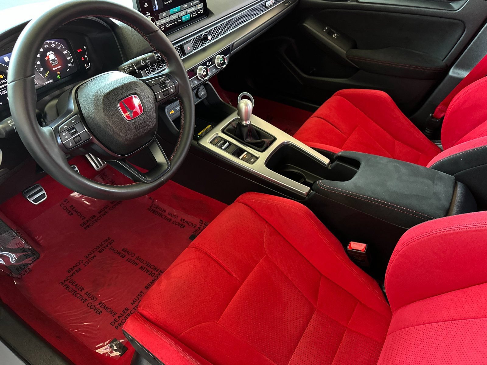 Used 2024 Honda Civic Type R image 9