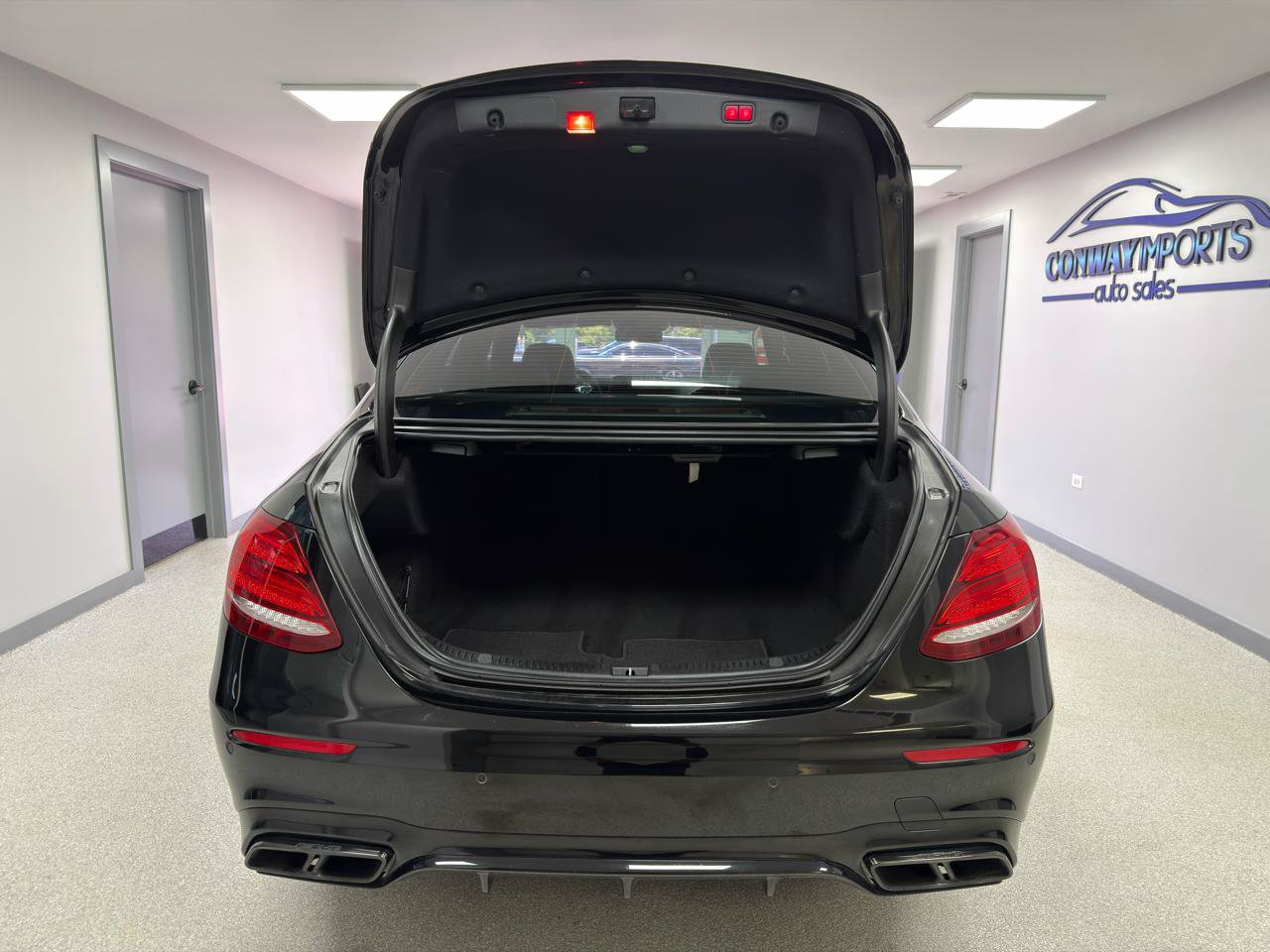 Used 2018 Mercedes-Benz E 63 AMG S image 39
