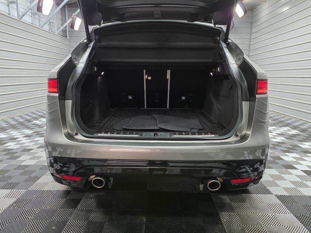 Used 2019 Jaguar F-PACE S AWD/4WD image 38